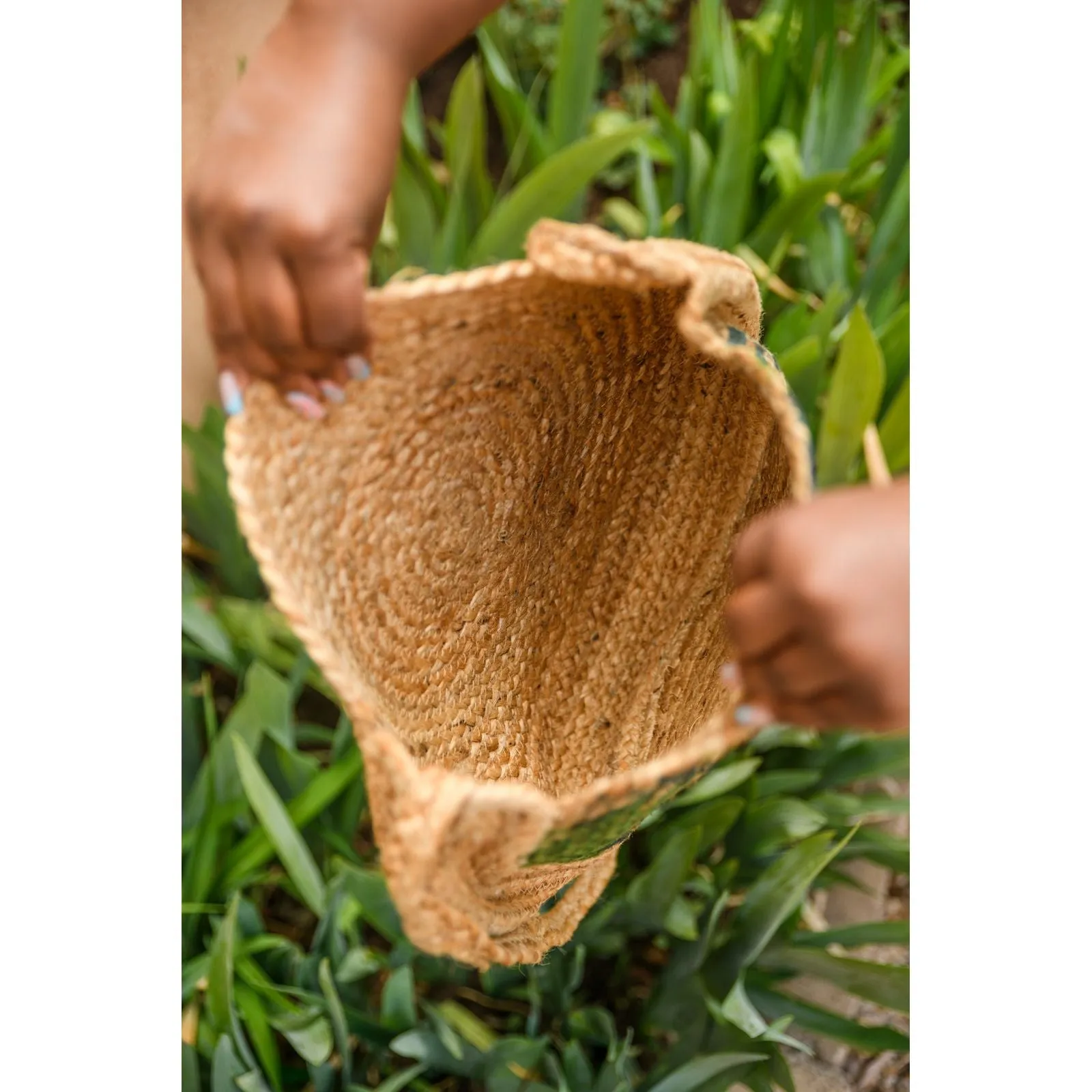 Vacation In Mind Woven Bag